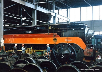 4449 at Union Station
